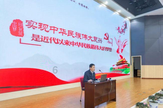 阴暗森林